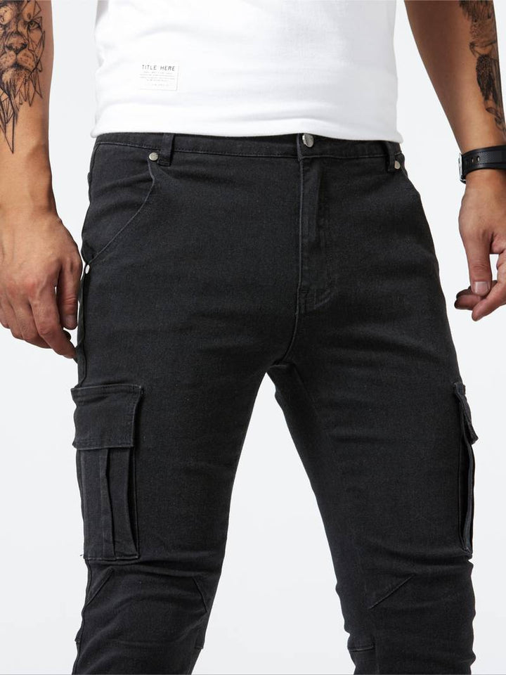 Menns slim-fit cargobukser, moderne design med god passform. Komfortable fritidsbukser.