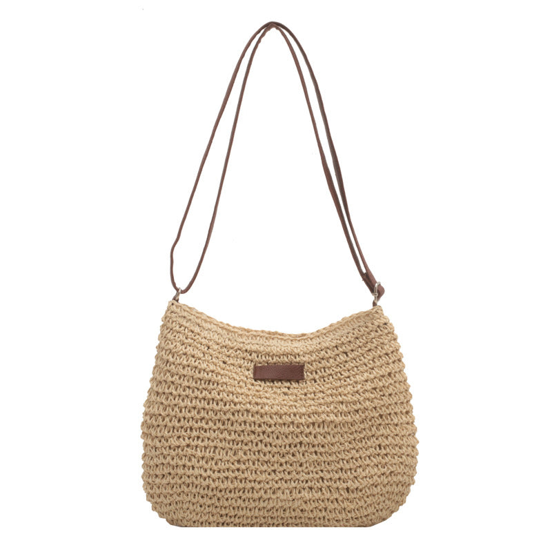 Brun og beige vevd skulderveske, elegant og praktisk dameveske. Perfekt sommer accessoir for kvinner.