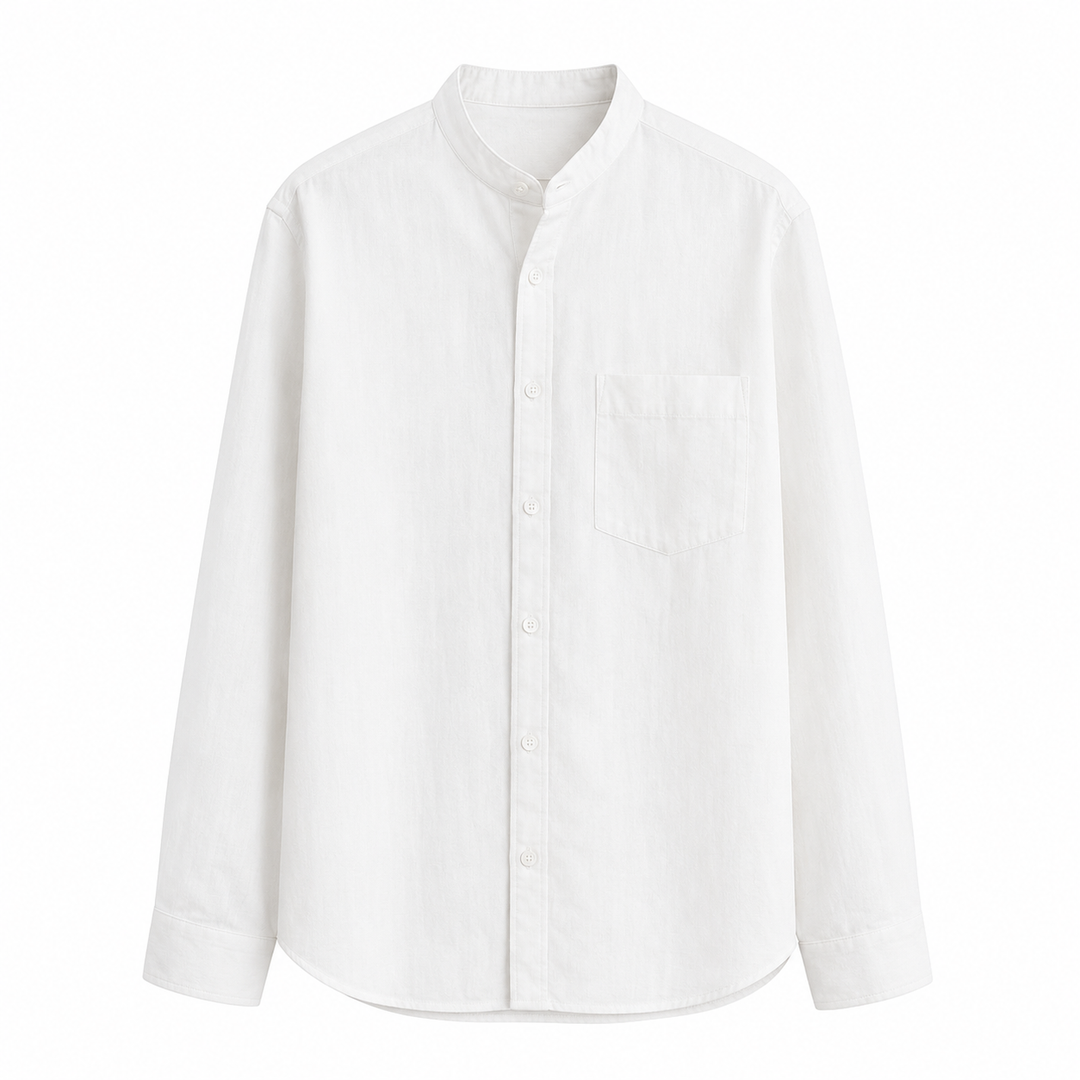 Komfortabel herreskjorte i lin med ståkrage, ideell for sommerens avslappede eleganse.
