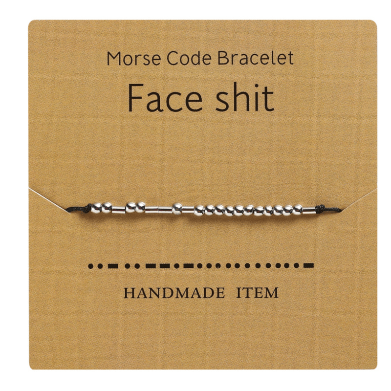Personliggjør din stil med dette unisex morsekode armbåndet i kobber.