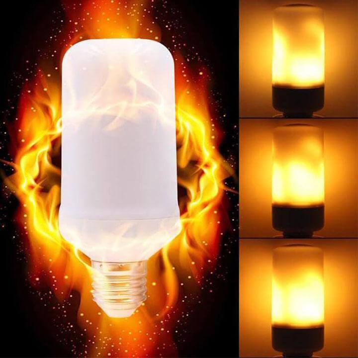 Dekorativ LED-lyspære med flammeeffekt for interiør, gir koselig belysning til stue eller soverom.