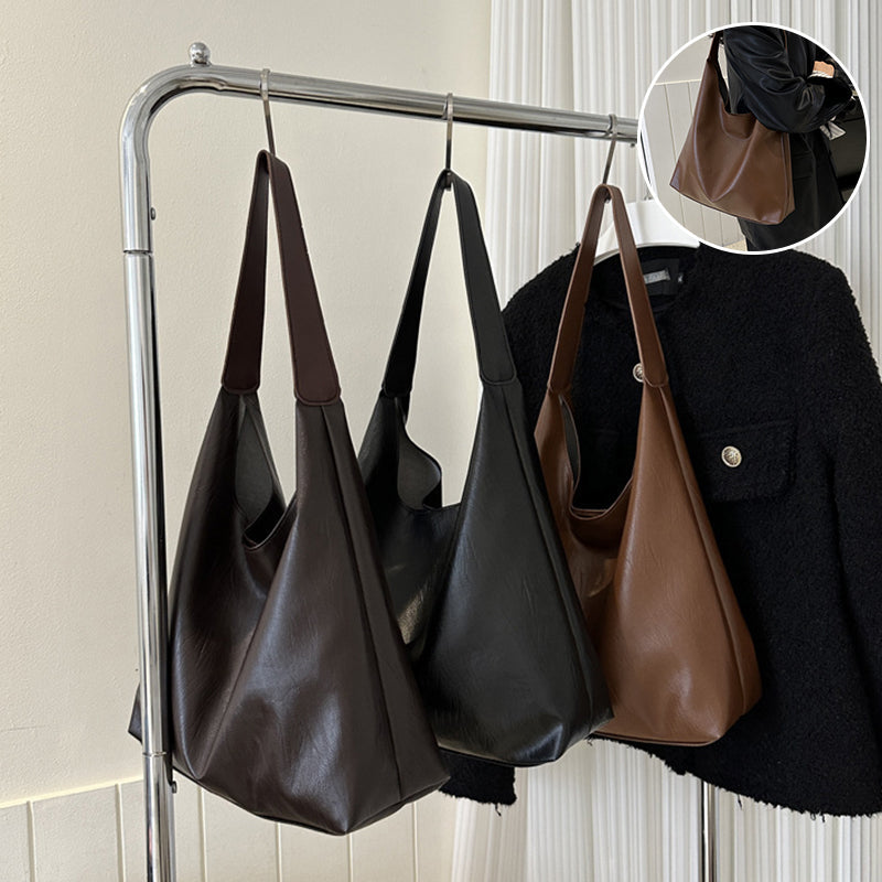 Elegant svart dameskulderveske i PU, vestlig stil, med justerbar stropp for hverdagsbruk.