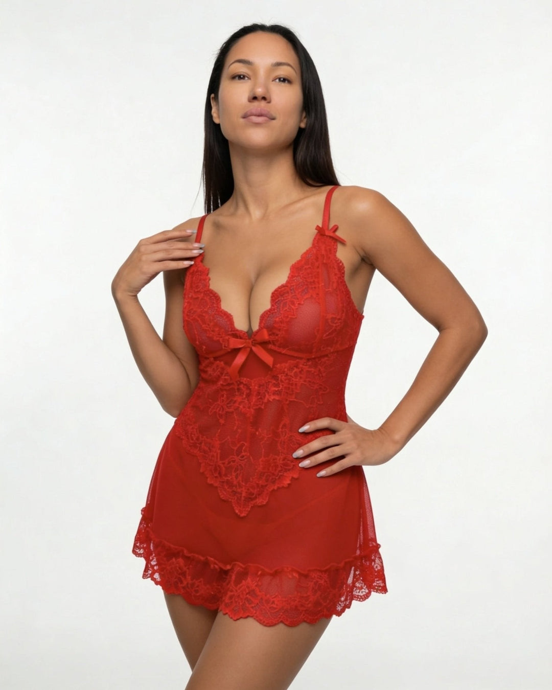 Sensuell blonde chemise for kvinner, pustende og lett nattøy.