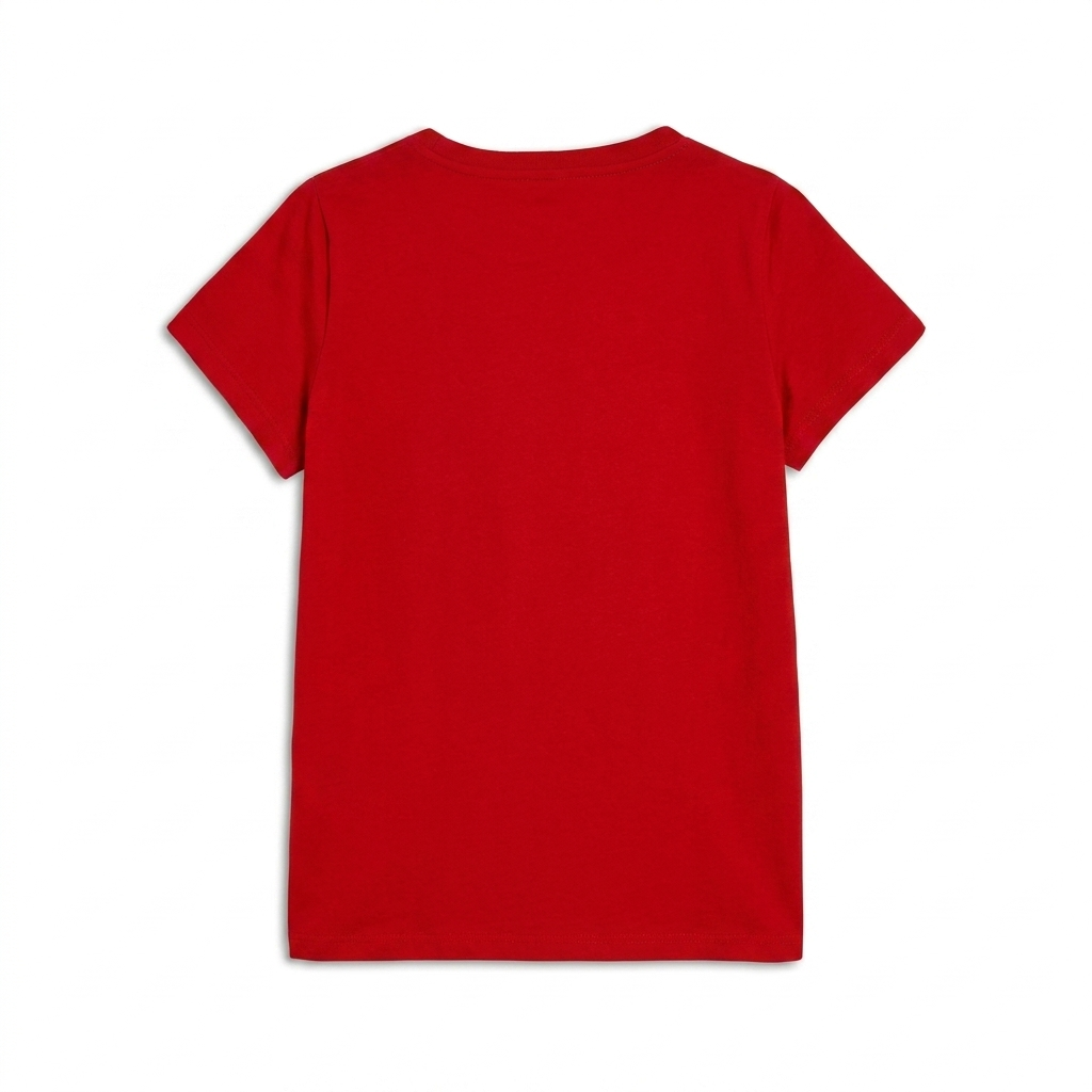 Sporty kvinners T-skjorte med England-inspirert design. Ideell for fotballentusiaster, fritid og sommerbruk.