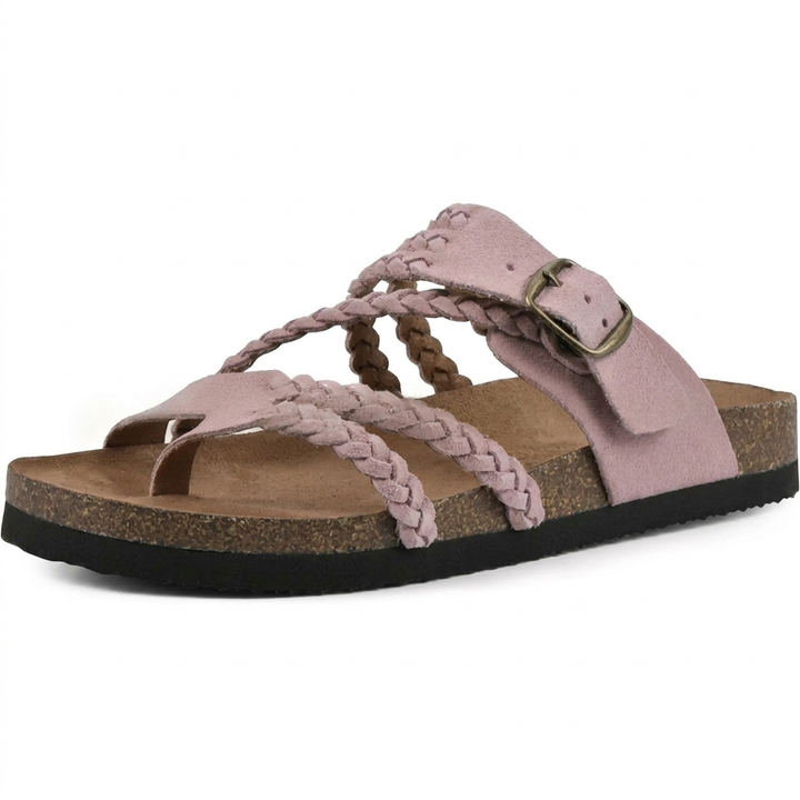 Flate damesandaler i vevd design. Komfortable og elegante sommersko, perfekt for en avslappet sommerstil.