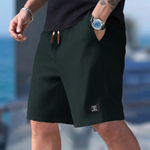 Mørk grønn