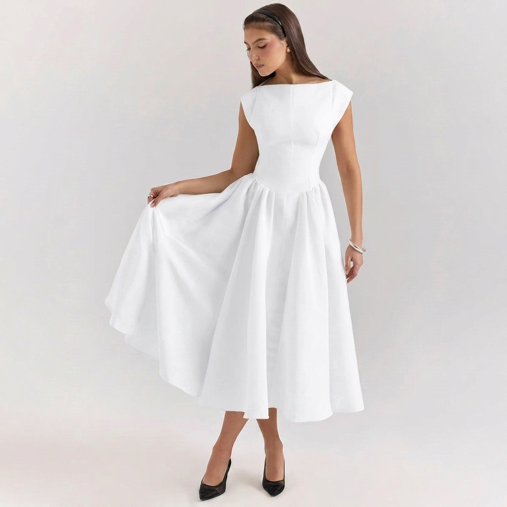 Ryggløs elegant plissert midikjole i polyester med høy midje. En stilig kvinnekjole for sommerfest eller hverdagsbruk.