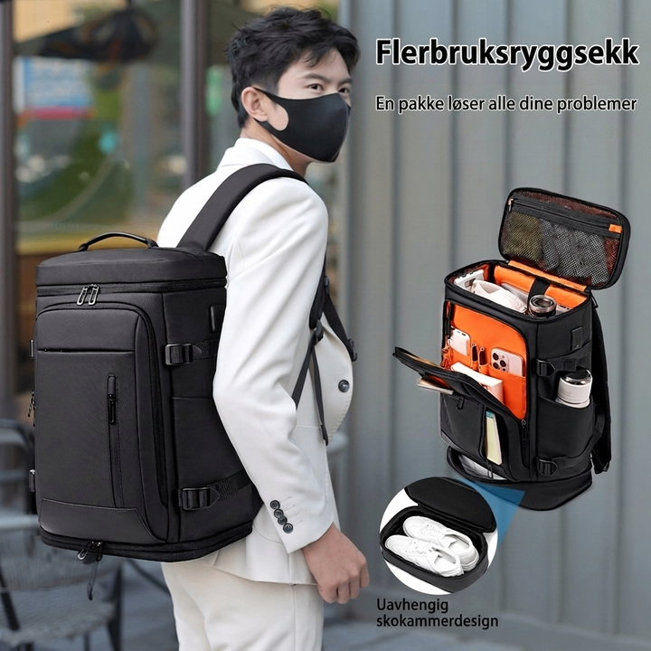 Svart stor unisex ryggsekk med flere rom og sidelommer for organisering av skoleutstyr og laptop.