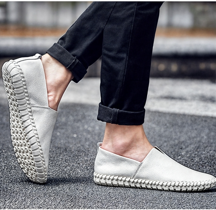 Komfortable slip-on herre loafers i skinn, ideell for vår, sommer og høst. Stilrent fottøy.