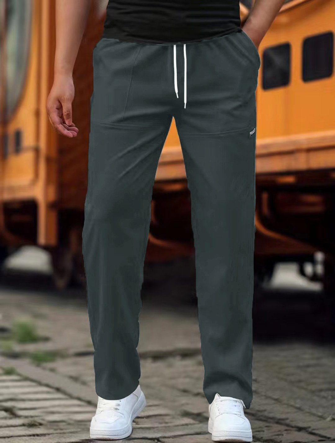 Stilige herre joggebukser, perfekt for fritid og en sporty hverdag.