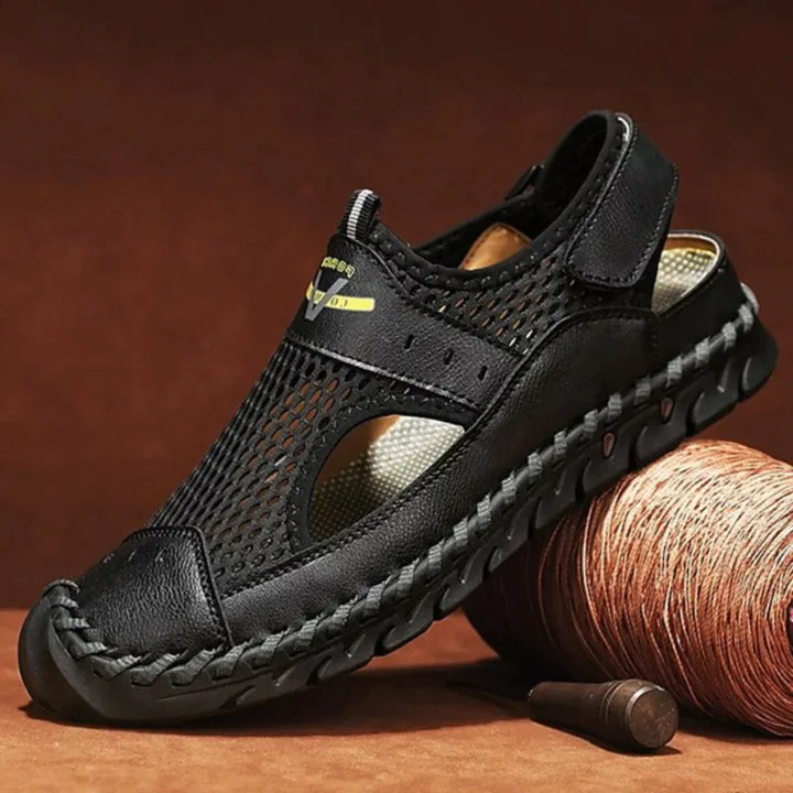 Justerbare menns balanse sandaler med lettvekt design og godt grep, perfekt for fothelse og aktiv bruk.