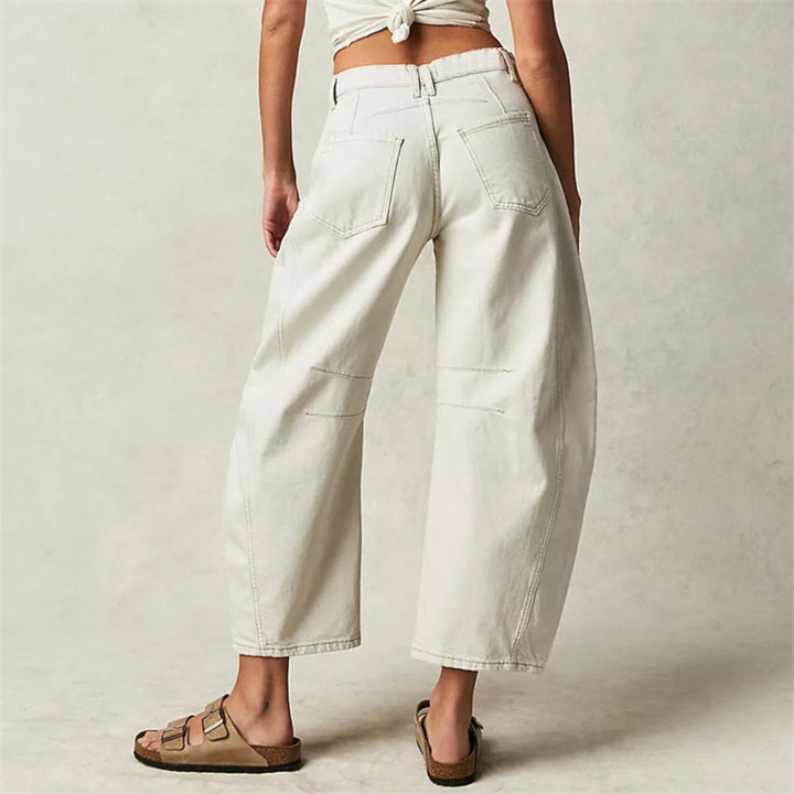 Moderne cropped barreljeans for kvinne, mid-rise, trendy og behagelig passform.