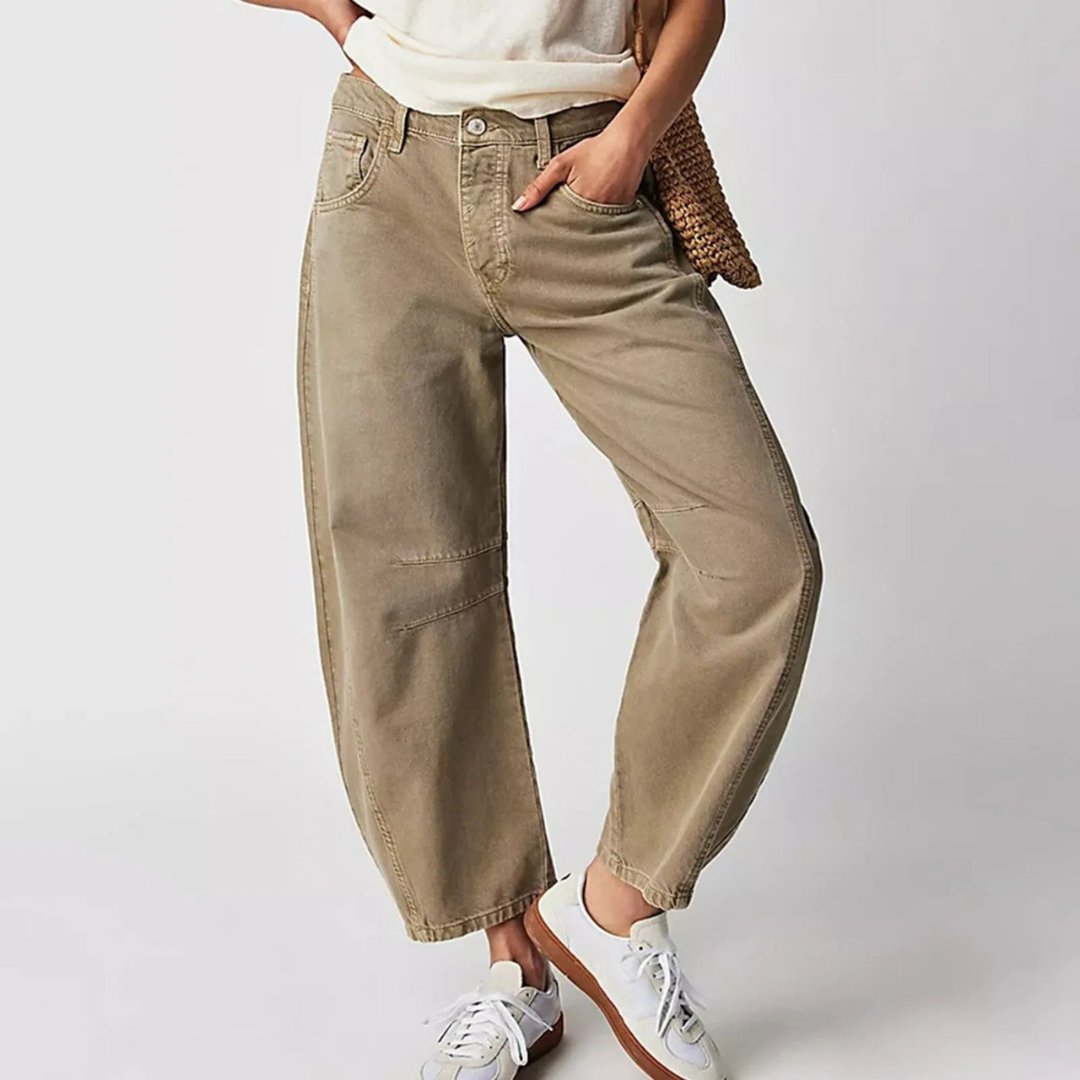 Allsidige cropped barrel jeans, mid-rise, kvinne, perfekt for en casual og trendy stil.