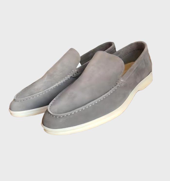 Sommersko: Lettvektige og komfortable menns loafers. Klassisk slip-on design i flere farger.