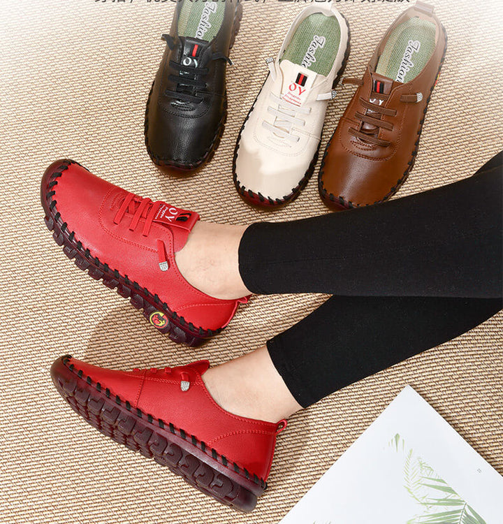 Klassiske blå loafers for kvinner. Ortopedisk design med sklisikker såle, gir god støtte og komfort.