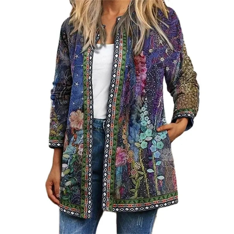 Dame etnisk mønstret cardigan. Komfortabel flerfarget høstjakke i vintage stil for casual bruk.