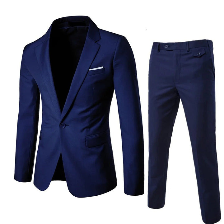 Klassisk herredressett med slim fit jakke og bukse for menn, ideelt for fest og businessantrekk.