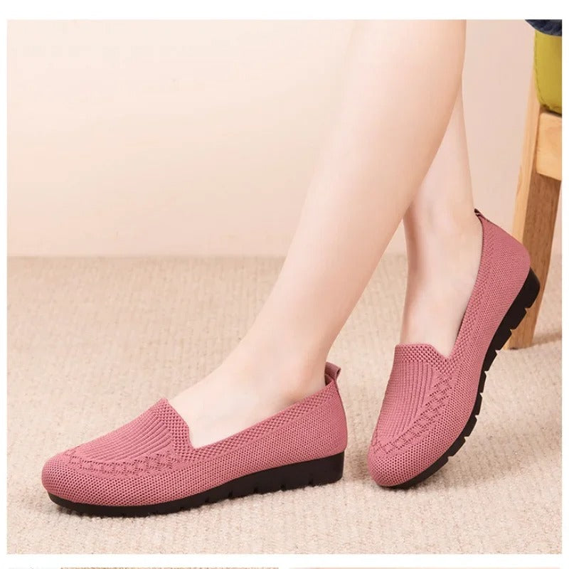 Allsidige slip-on loafers for kvinner, pustende, lette og perfekte for både hverdags og ferie.