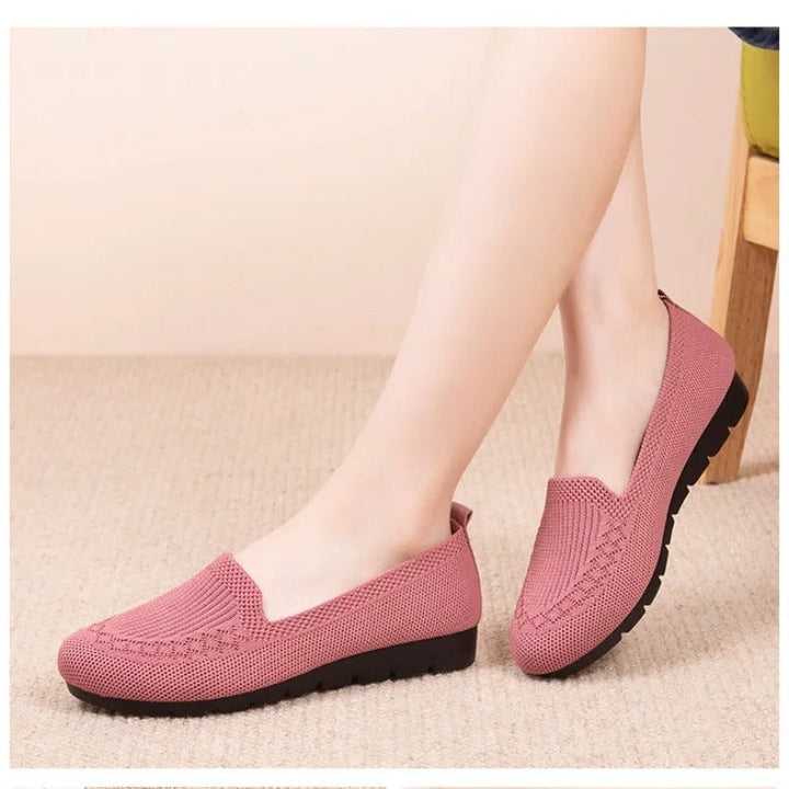 Allsidige slip-on loafers for kvinner, pustende, lette og perfekte for både hverdags og ferie.