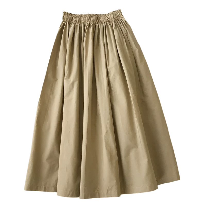Allsidig plissert A-linje midiskjørt for dame, elegant og tidløst. Ideelt for sommer og hverdag.