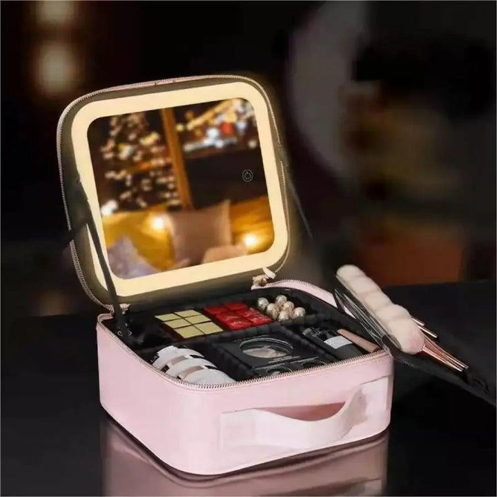 Stilig sminkeorganisator med integrert LED-speil for enkel makeup på farten. Ideell for reise og daglig bruk.