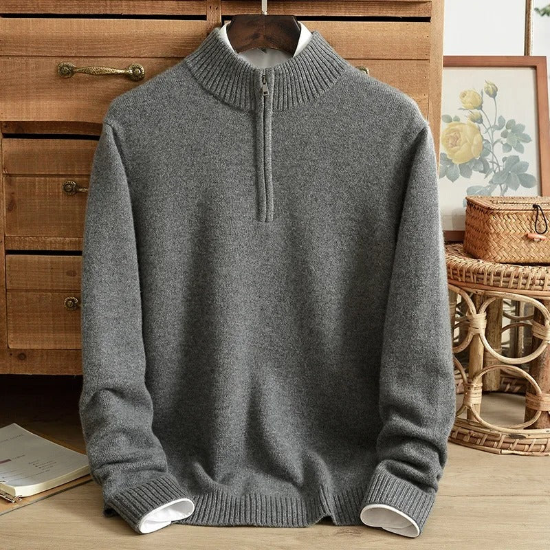 Casual grønn rullehalsgenser for menn. Langermet pullover som gir varme og stil.