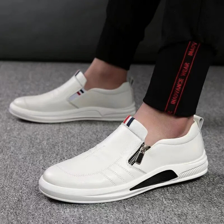 Oversikt over menns komfortable pustende slip-on loafers; klare til bruk, ideelle for hverdagen.