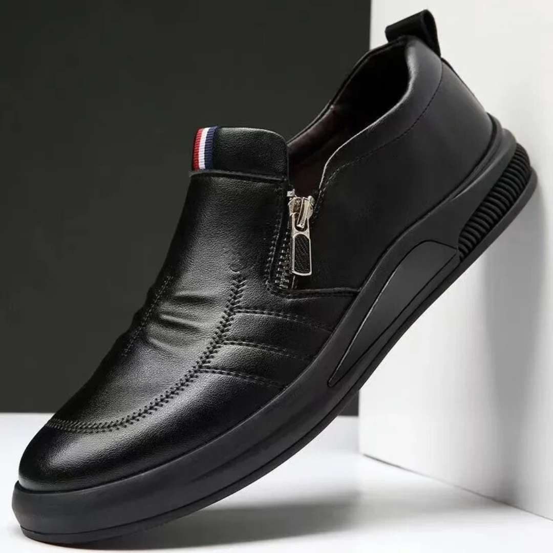 Komfortable, pustende slip-on loafers for menn; perfekt for casual stil og hverdagsbruk.
