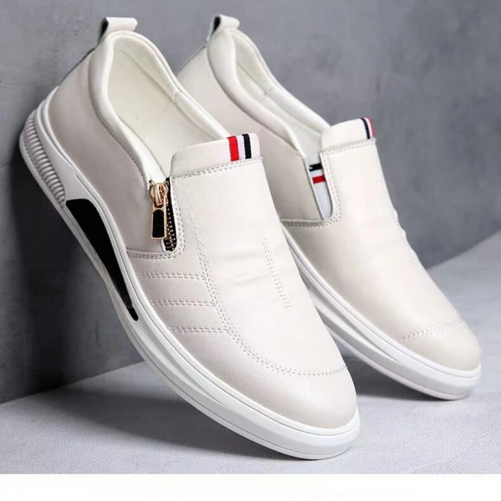 Hverdags menns slip-on sko; pustende og komfortable herresko for lange dager og aktiv bruk.