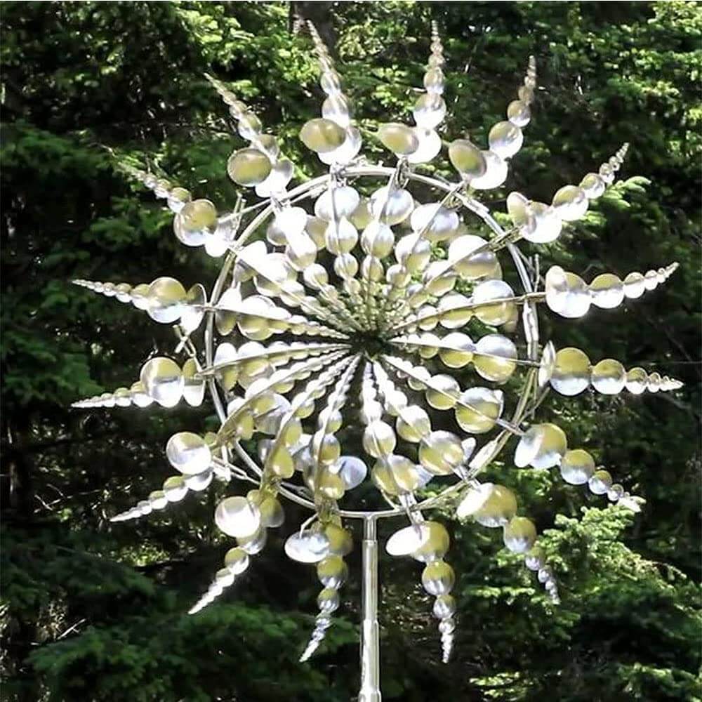 Stilig metall spinner for hage og uteplass, en flott dekorasjon.