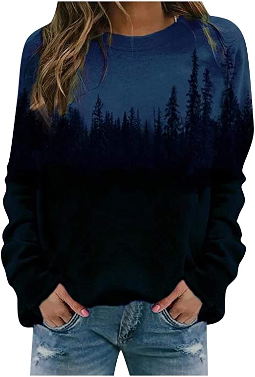 Dame Fjelltrykk Genser viser komfortabel passform og moderne design. Perfekt myk strikk for hverdagsklaer.