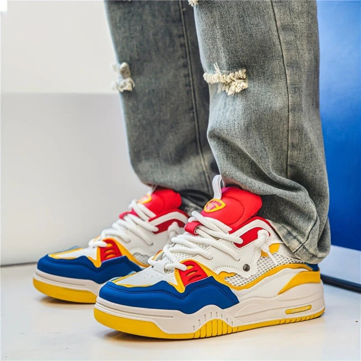 Flerfargede menns urbane sneakers, stilige og pustende komfortsko for herre.