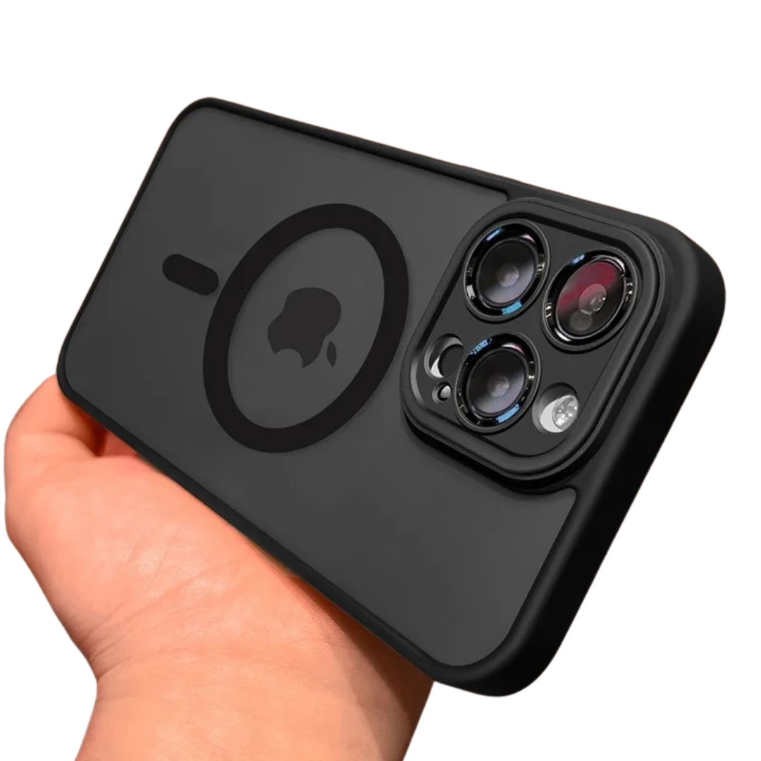 Støtsikkert iPhone 15 deksel med matt overflate og magnetisk funksjon.