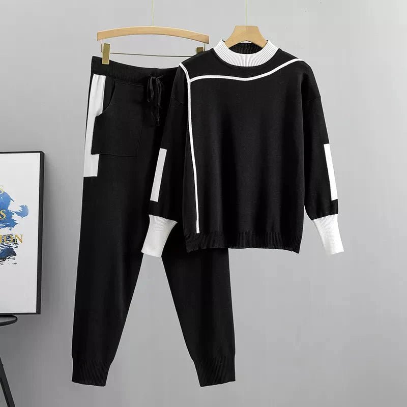 Stilfull pluss størrelse joggedress for kvinner i bordeaux, grå og svart. Komfortabelt sportsklær sett.