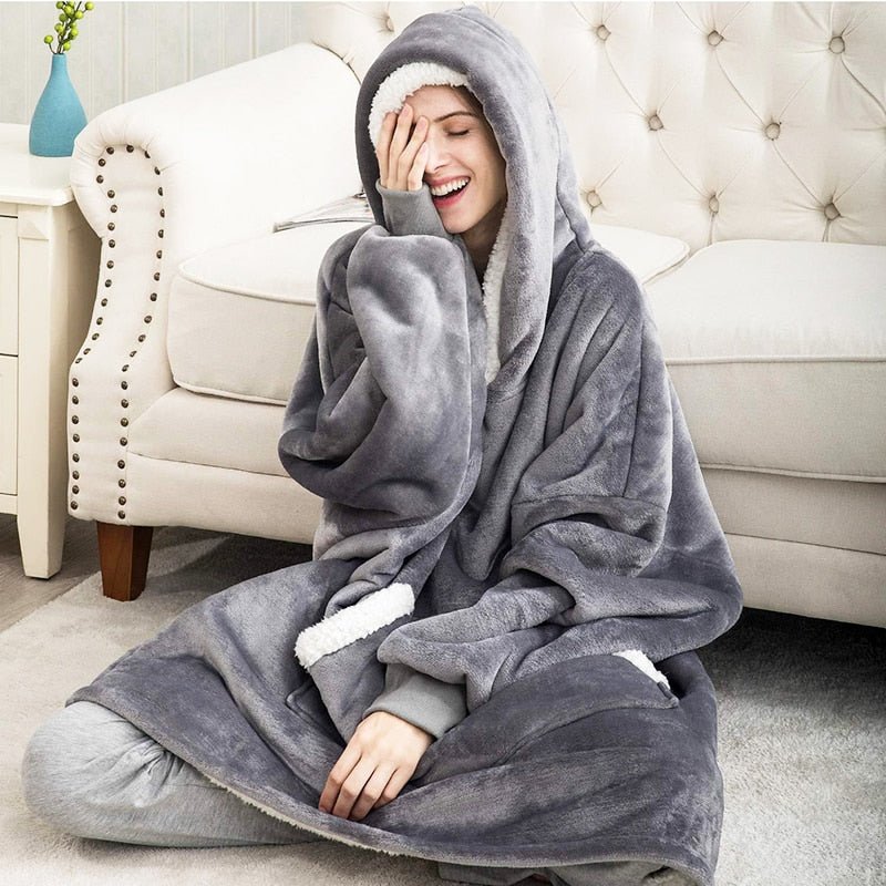 Unisex overdimensjonert hoodie-teppe i mykt stoff for maksimal varme og komfort hjemme.