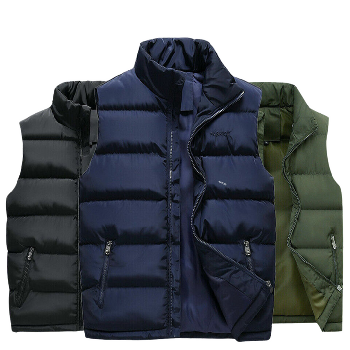 Myk polstret pufferjakke vest for menn. Ideell som varmt yttertøy eller lag-på-lag plagg.