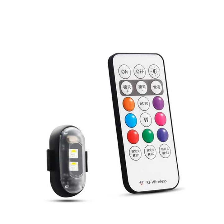 Komplett fargerikt LED-lyssett til bil. Inkluderer fjernkontroll for enkel justering av farger og effekter.