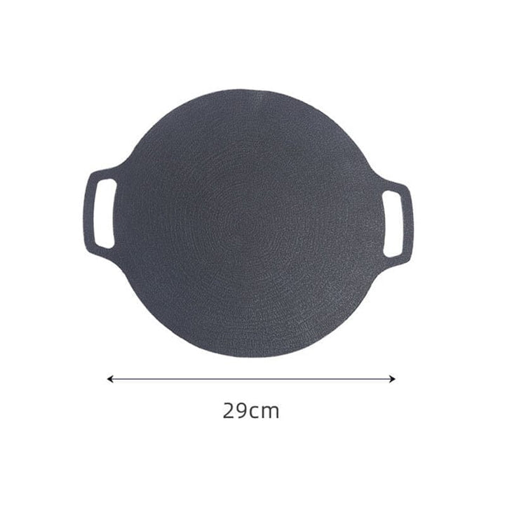 Solid non-stick stekepanne for utendørsbruk og camping, enkel å transportere og rengjøre.