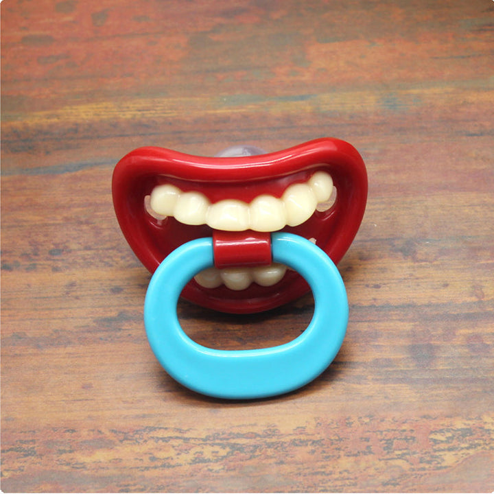 Ergonomisk babysmokk for gutt, morsomt og pent design.