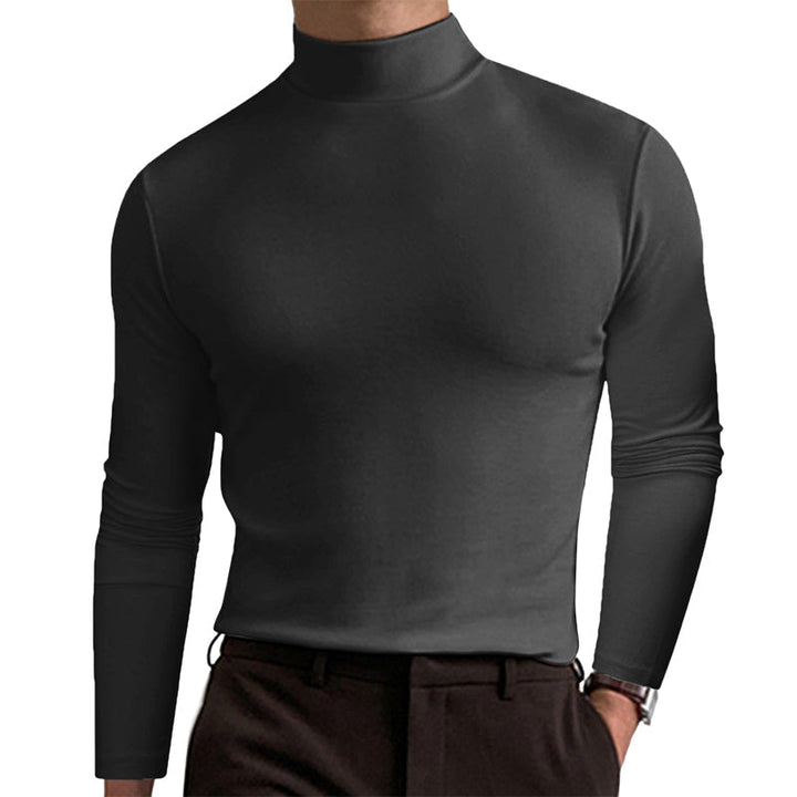 Komfortabel høyhalset t-skjorte for menn, slim fit langermet, perfekt for fritidsbruk.