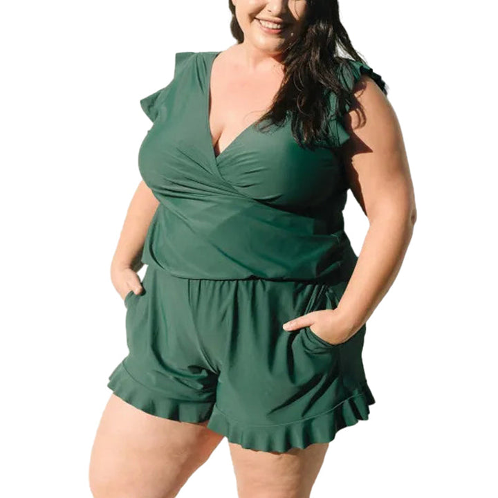 Dame badedrakt med høy skjæring, ett stykke, og trådløs BH for en elegant og sporty look.