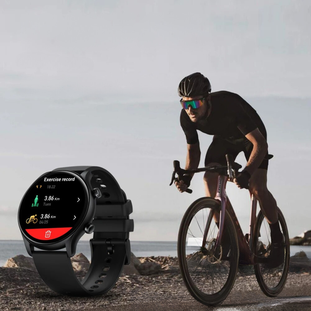 Detalj av smartklokke med lilla reim, HD-skjerm og talefunksjon. Utmerket for fitness og helseoversikt.