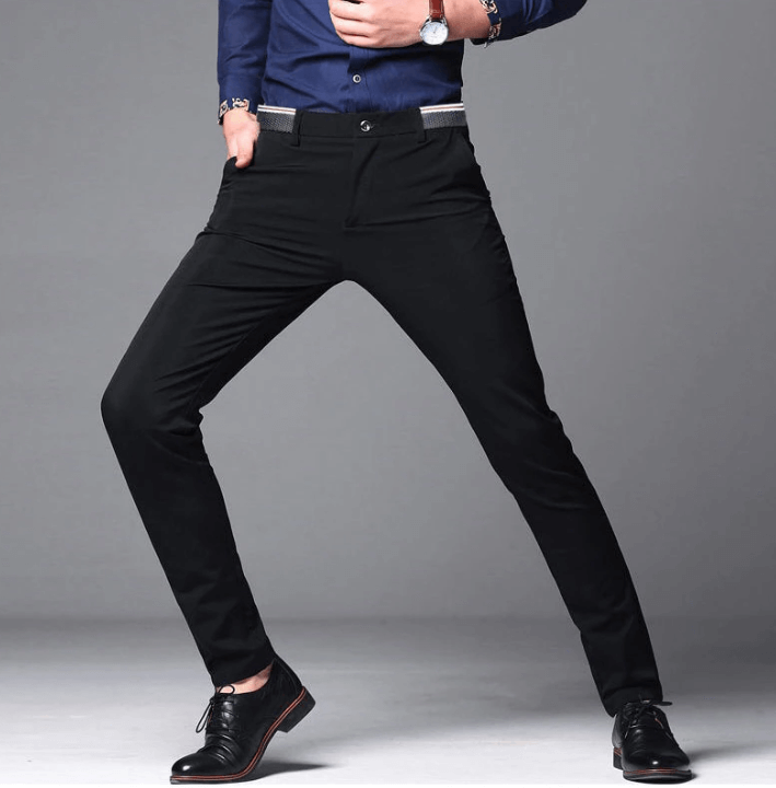 Marineblå herre slim fit bukser med stretch, gir maksimal komfort og stil gjennom hele dagen.