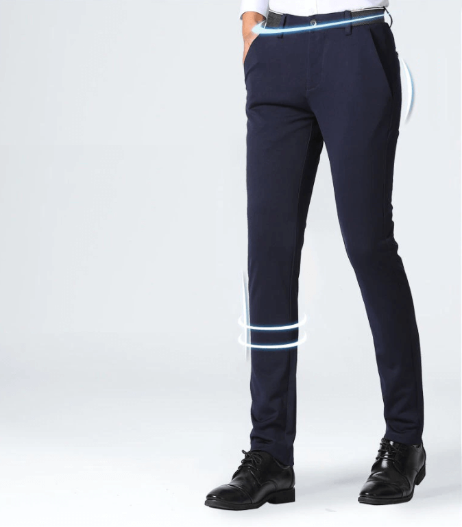 Herre slim fit bukser i svart, med behagelig stretch som sikrer en perfekt passform og komfort.