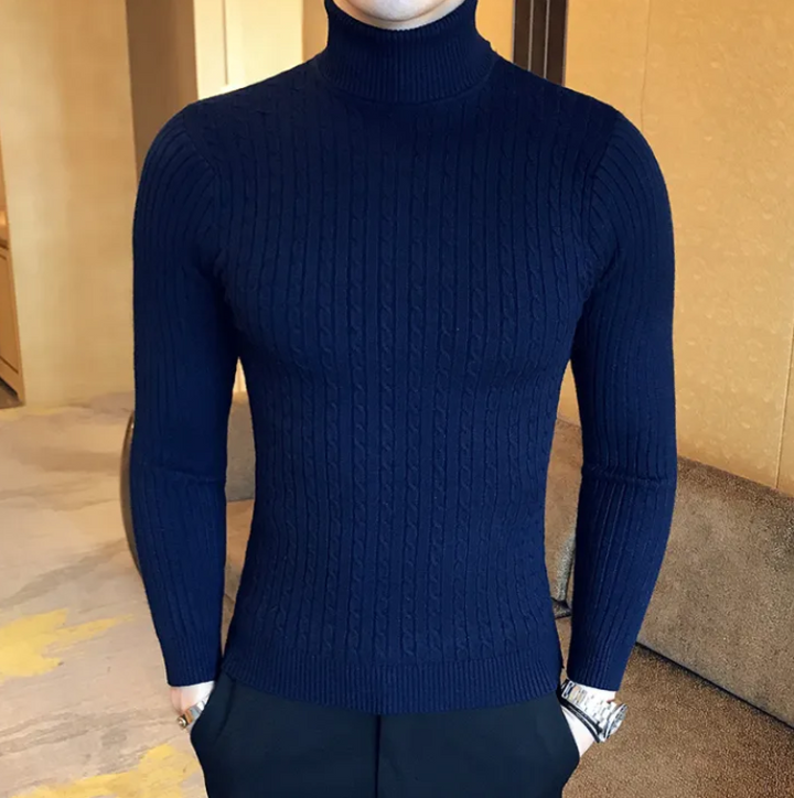 Menns varm og stilfull rullehalsgenser i slimfit. Perfekt hverdagsfavoritt for vinter.