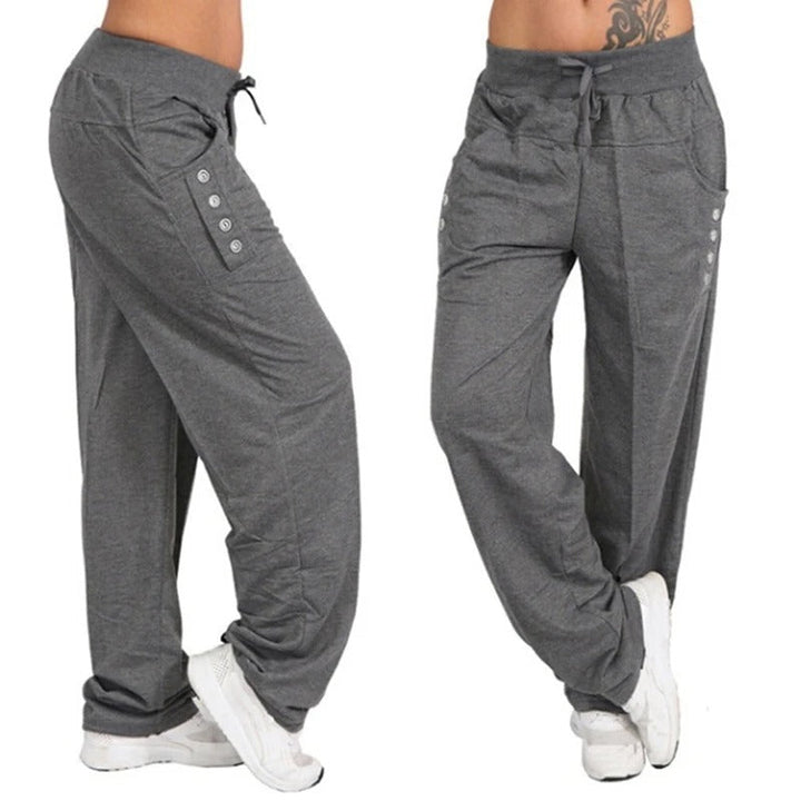 Komfortable løse joggebukser for kvinner med elastisk midje og sidelommer. Perfekt fritidsbukse for damer.