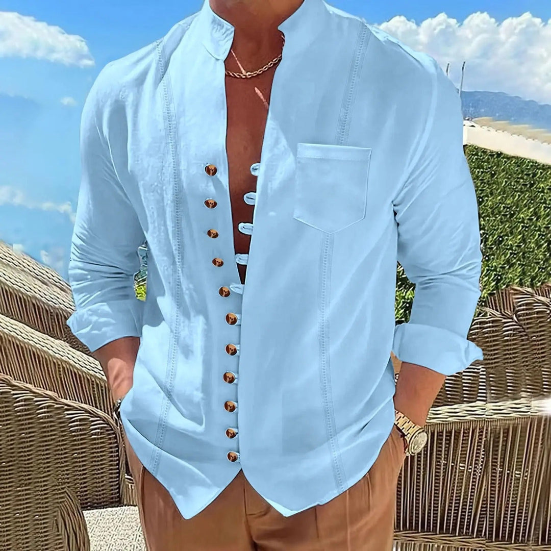 Allsidig herreskjorte med ståkrage og avslappet passform, perfekt for vår, sommer og smart casual stil.