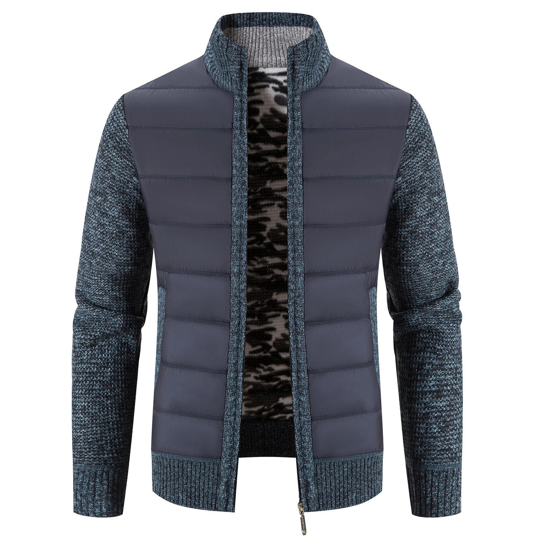Sideprofil av en casual vinterjakke for menn, ensfarget baseballjakke som kombinerer stil med varme.