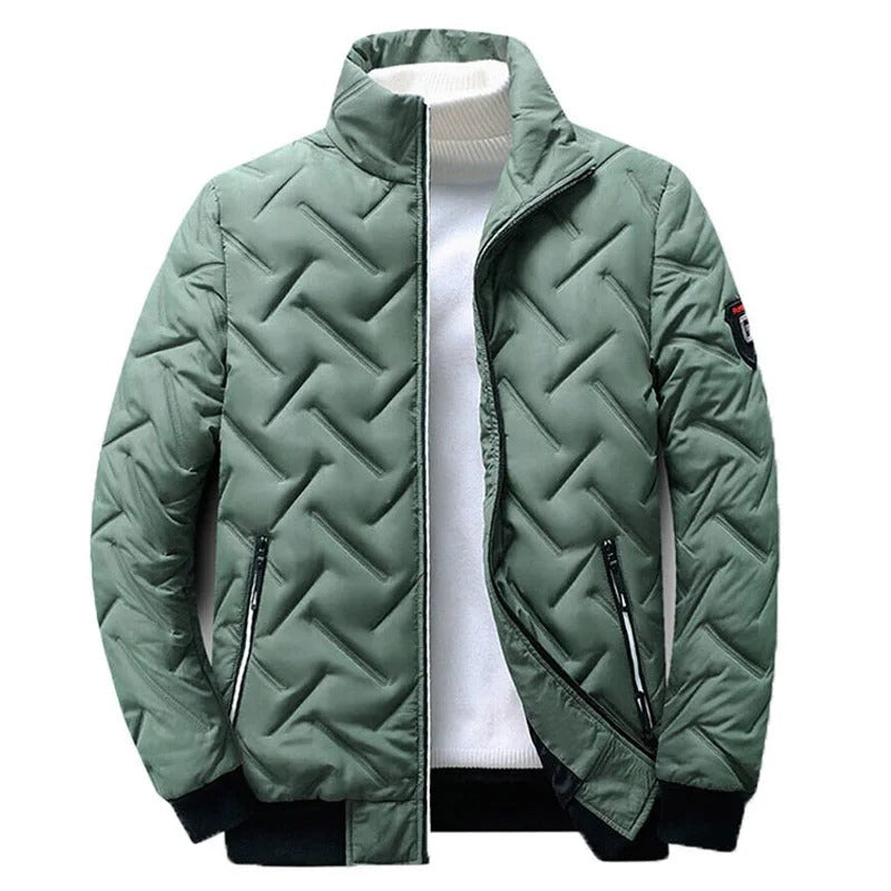 Varm og pustende herre parkas, perfekt for vintermote og utendørsaktiviteter. Allsidig herrejakke.