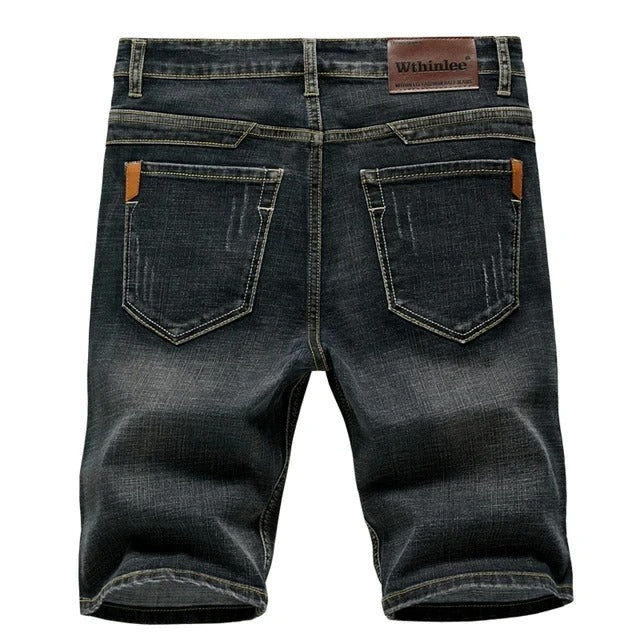 Komfortable og stilige herreshorts. Allsidige fritidsshorts med femlommer for menn i tidløs design.
